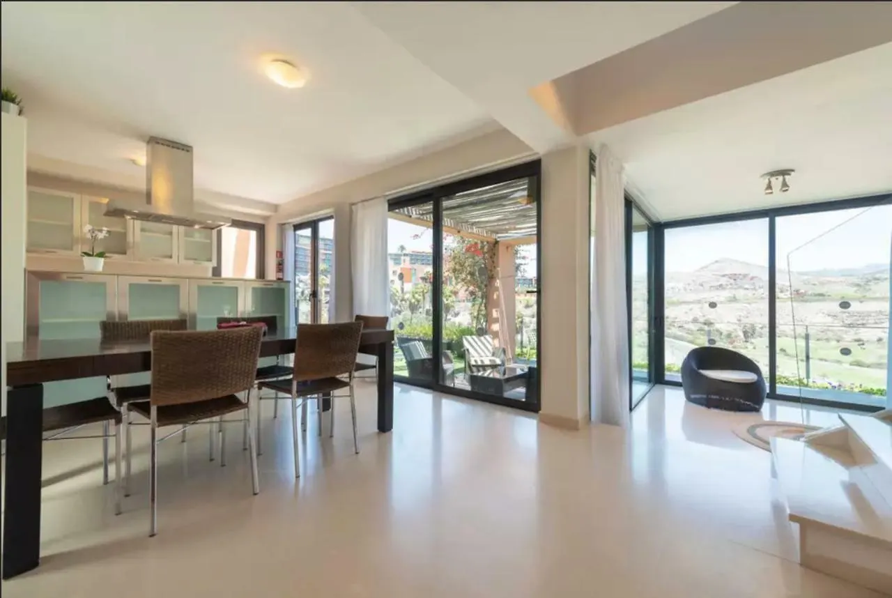 Beautiful Modern Villa In 5★ Golf Resort Maspalomas  Spain