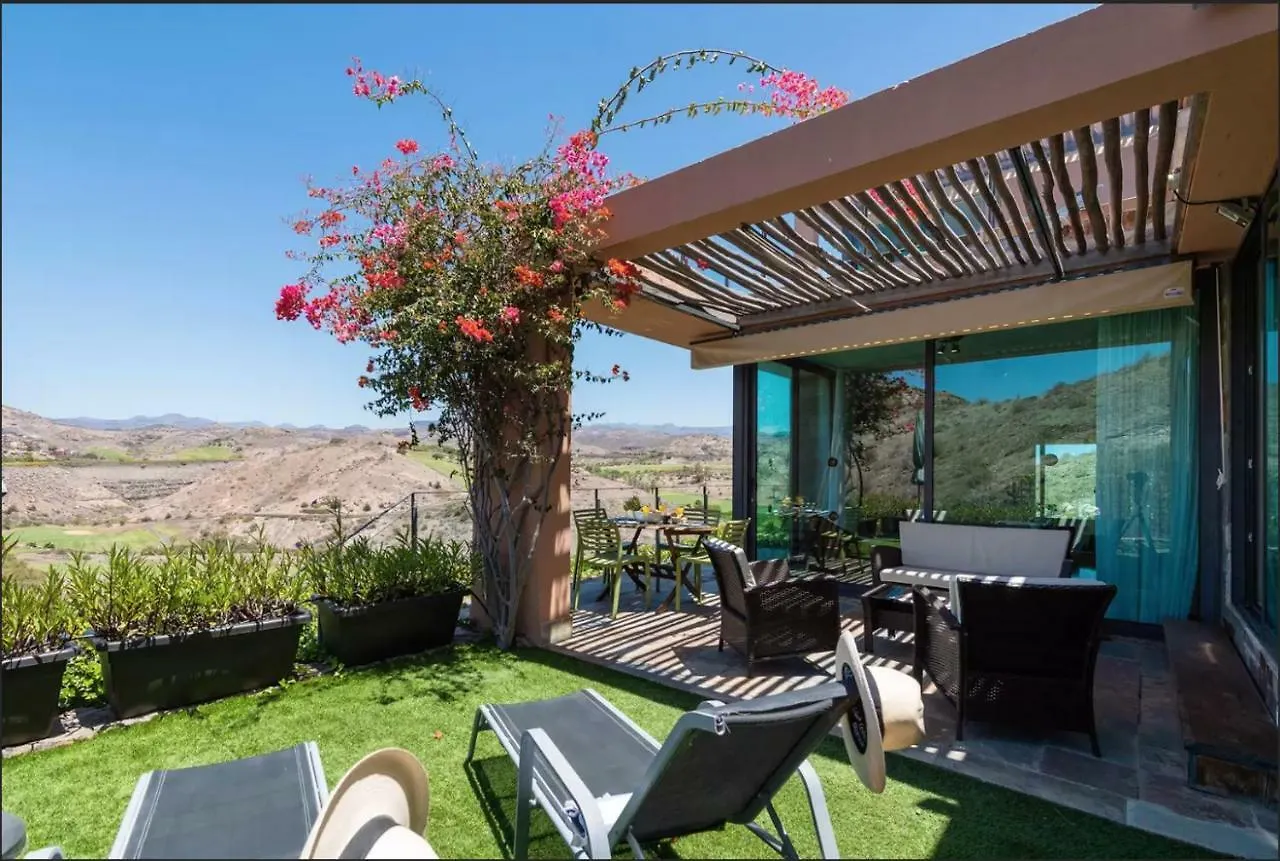 Beautiful Modern Villa In 5★ Golf Resort location
