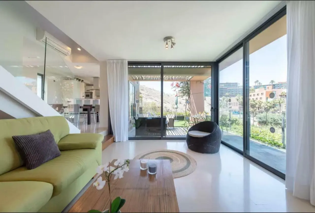 ماسبالوماس Beautiful Modern Villa In 5★ Golf Resort إسبانيا